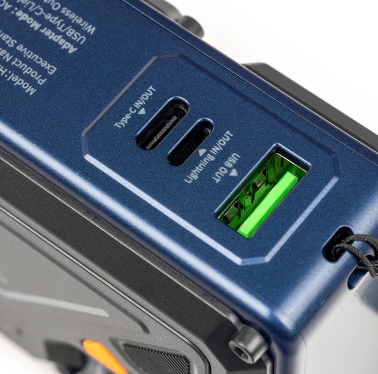 پاوربانک 35 وات هیسکا مدل HP-226PD ظرفیت 20000 میلی آمپر ساعت به همراه کابل متصل USB-C